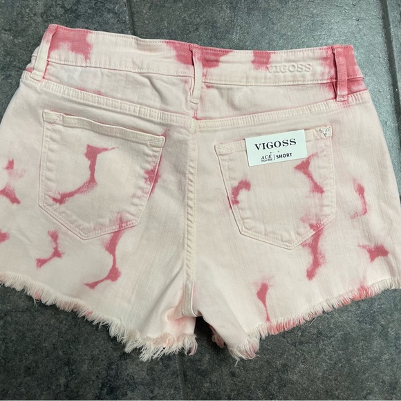 🩷NWT VIGOSS Pink Tie Dyed HIGH RISE ACE Denim Jean Shorts, Size 26 - Picture 2 of 2